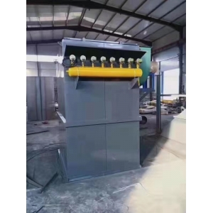 單機(jī)小型鍋爐除塵器的結(jié)構(gòu)特點(diǎn)是什么？