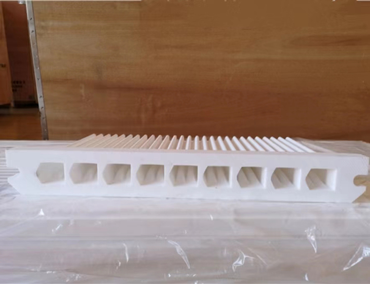 志新環(huán)保塑燒板除塵器的基本特點(圖1) 志新環(huán)保塑燒板除塵器的基本特點(圖1)